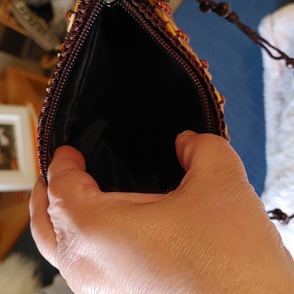 ISLAND CROSSBODY BAG - Picture 7 of 12